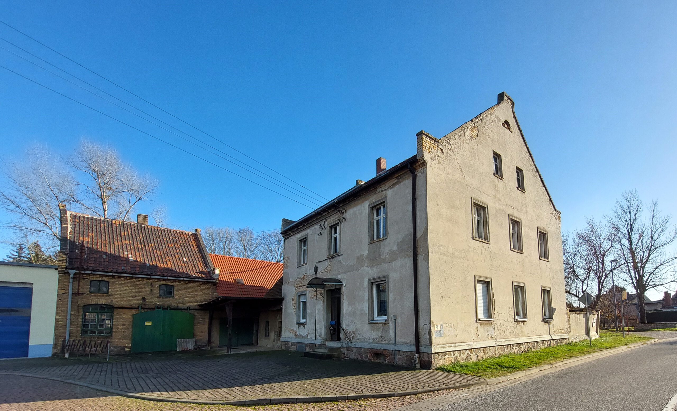 Historisches Wohnhaus in Zwebendorf - Straßenansicht